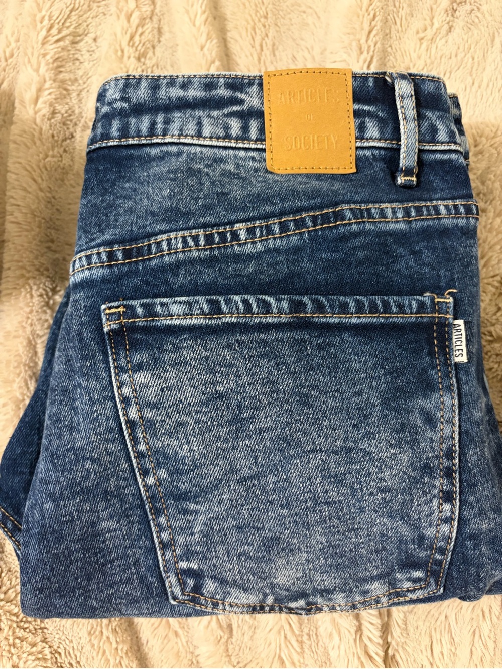 BRAND NEW!! Women's Jeans